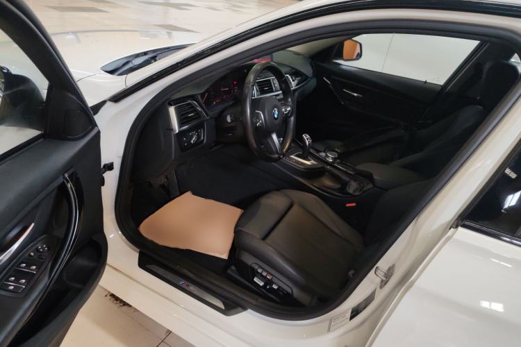 Used BMW 3 Series 2018 320Li Leading Model M Sport Package
