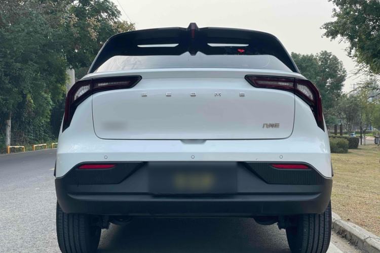 Used Geometry E Firefly 2024 301km Flowing Light Exterior 8