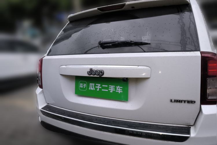 Used Jeep Compass 2014 Revised Version 2.4L Four-Wheel Drive Luxury Edition Rear