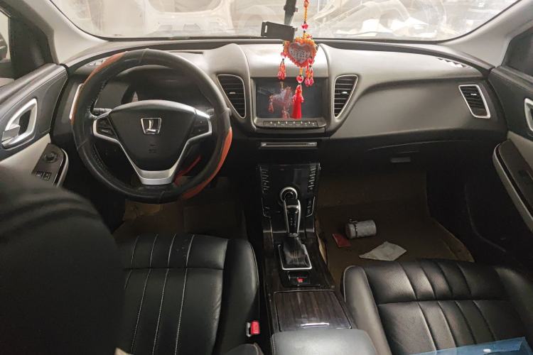 Used Luxgen 5 2015 1.8T Automatic ZhiZun Model