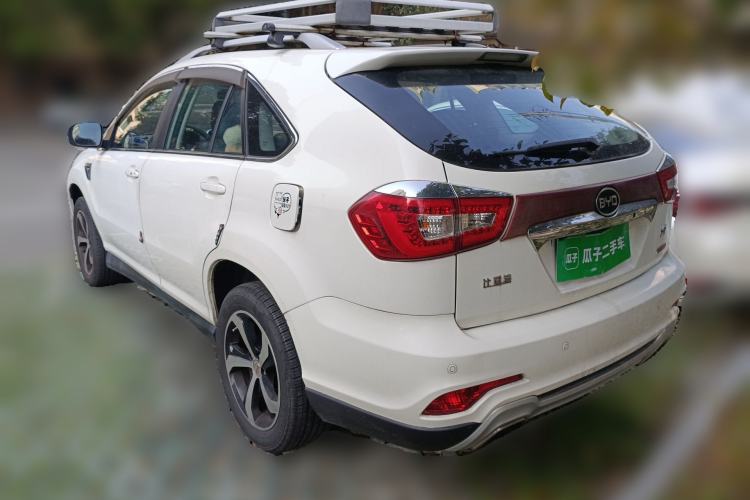 Used BYD S7 2015 2.0T Automatic Prestige Model