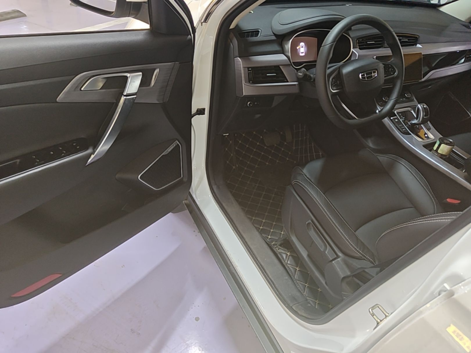 Geely Auto Emgrand X7 Sport 2021 1.8TD DCT Two-Wheel Drive Asian Games Comfort Edition — снимка 18