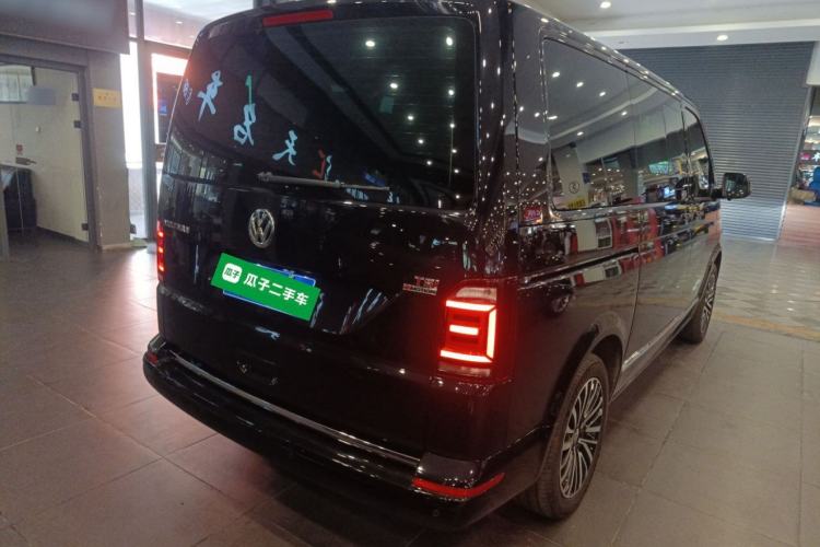 Used Volkswagen Multivan 2018 2.0 TSI 4x4 Prestige Edition 7-Seater
