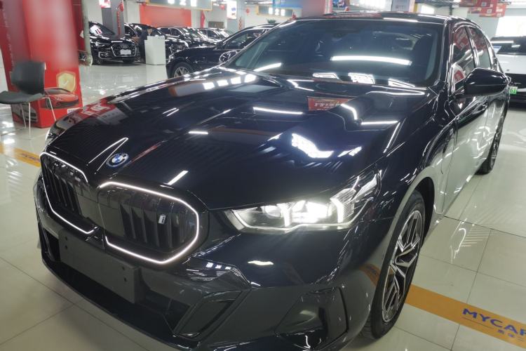 Used BMW i5 2025 eDrive 35L M Sport Package