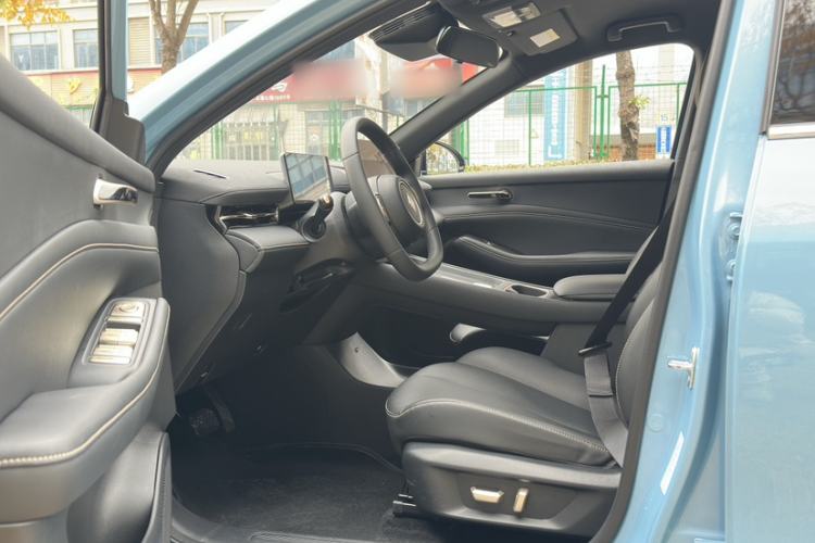 Used Baojun Yunhai 2024 600km Pure Electric Version
