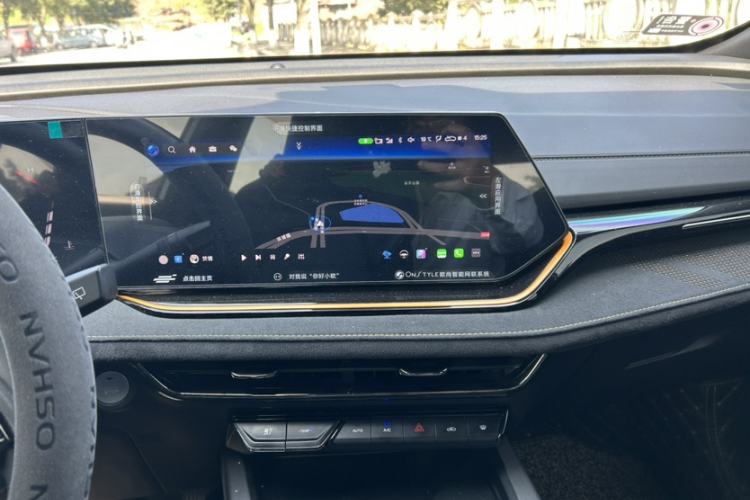 Used CHANGAN OSHAN X5 PLUS 2023 1.5T DCT Excellence Edition
