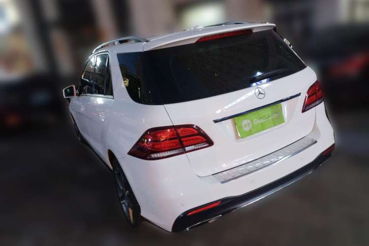 Used Mercedes-Benz GLE 2015 GLE 400 4MATIC Rear Left 45 Deg