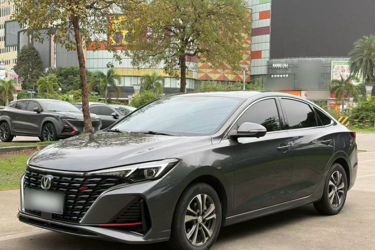 Used CHANGAN Eado 2023 Changan Edition PLUS Blue Whale NE 1.4T GDI DCT Prestige Version