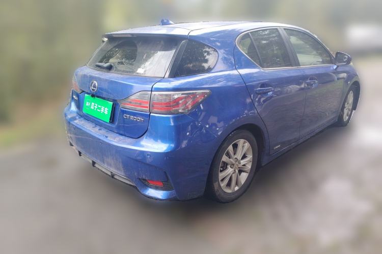 Used Lexus CT 2014 CT200h Comfort Edition Monochrome Rear Right 45 Deg