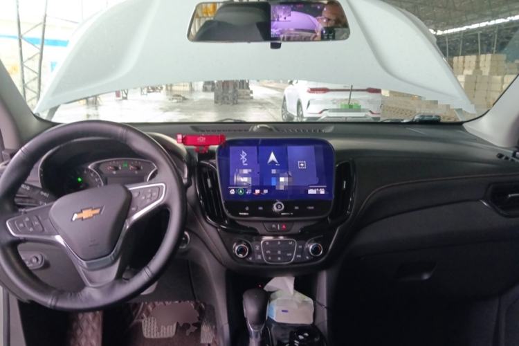 Used Chevrolet Equinox 2022 535T YuJie Edition Center Console