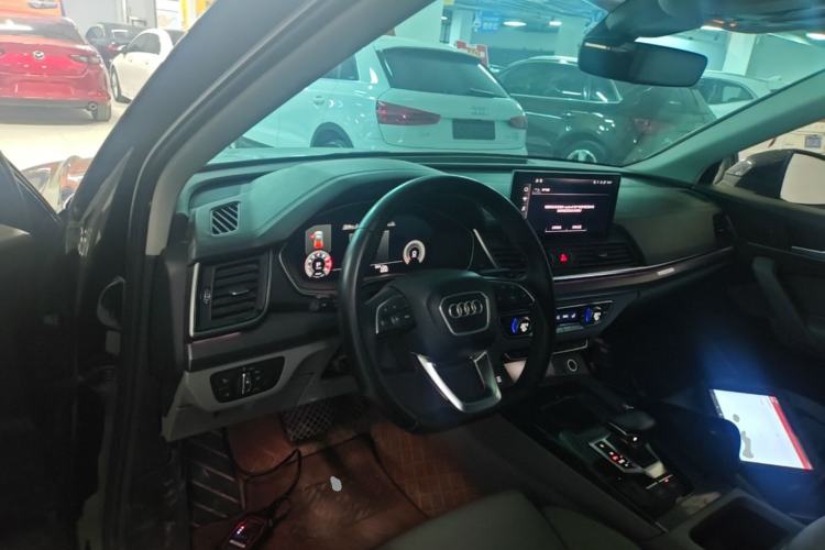 Used Audi Q5L 2021 40 TFSI Luxury Dynamic Edition Center Console