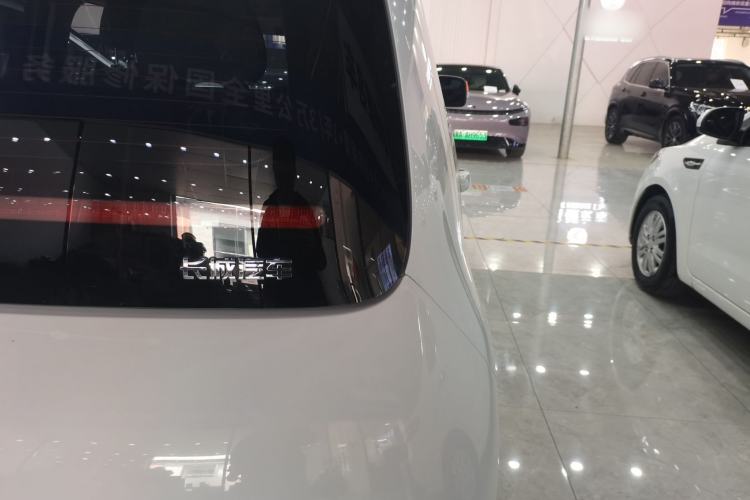 Used ORA White Cat 2020 305 km Luxury Version Right Rear Taillight