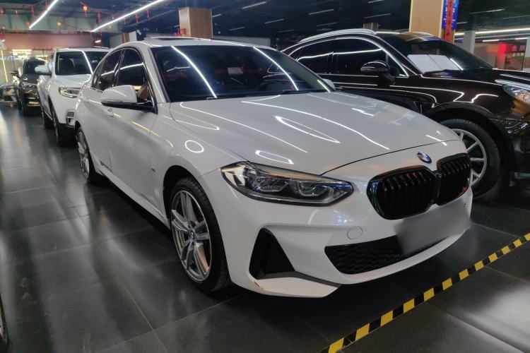 Used BMW 1 Series 2020 125i Leading Model M Sport Package Front Right 45 Deg