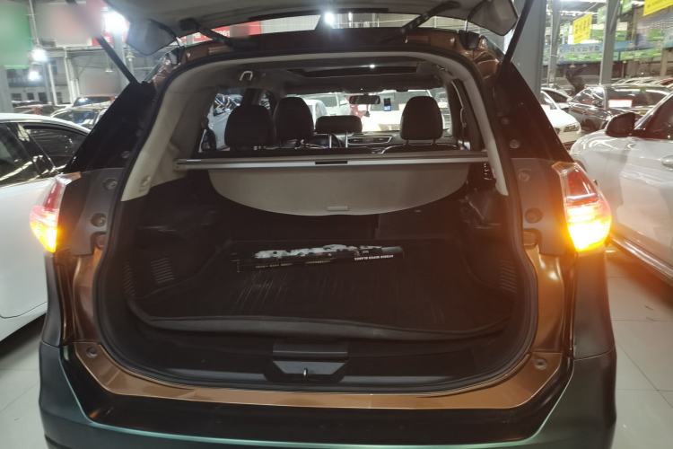 Used Nissan X-Trail 2014 2.0L CVT Comfort Edition 2WD