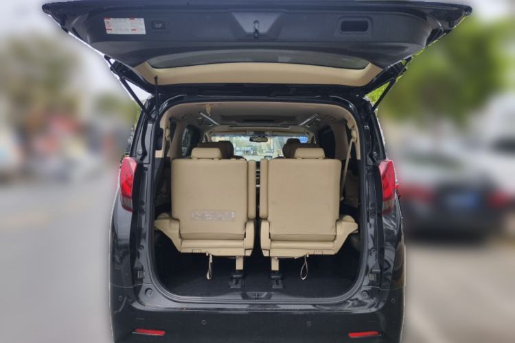 Used Toyota Alphard 2015 3.5L Prestige Edition
