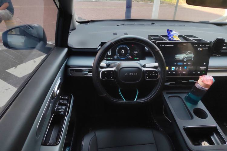 Used AION Y 2023 Plus 610 Enjoyment Edition Ternary Lithium
