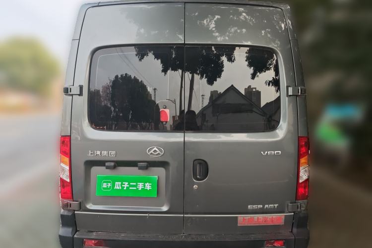 Used SAIC MAXUS Xintu V80 2019 2.5T Classic AMT Aoyuntong Facelifted Short-Wheelbase Mid-Roof 5/6-Seater Rear