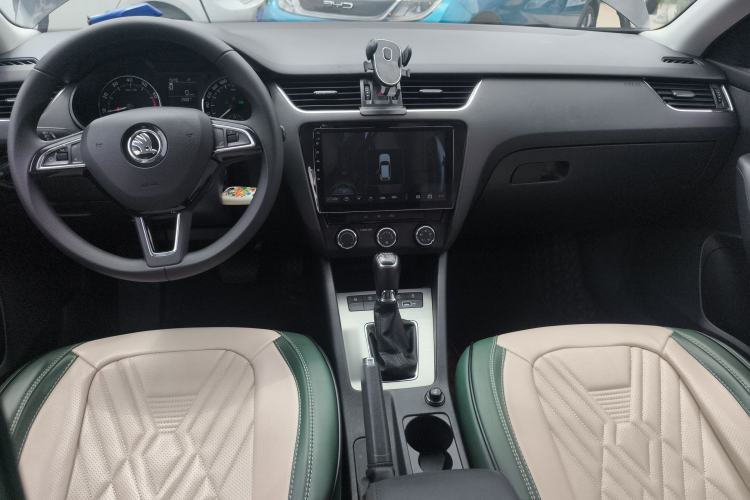 Used Skoda Octavia 2019 1.5L Automatic Comfort Edition
