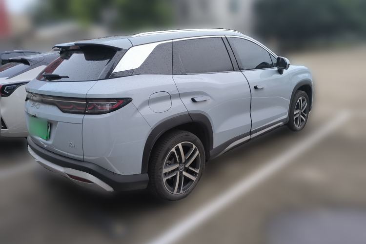 Used BYD Song L DM-i 2024 112 km Beyond Edition Rear Right 45 Deg