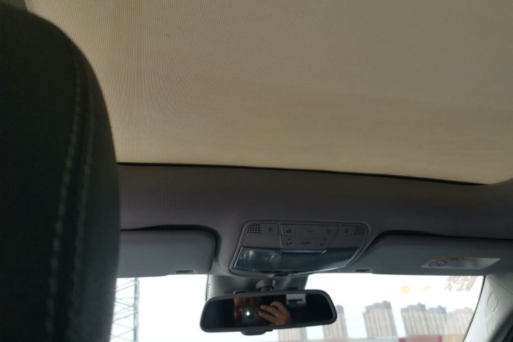 Used Mercedes-Benz C-Class 2015 C 200 L 4MATIC Sport Edition Headliner