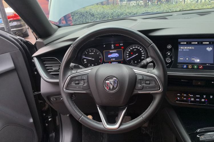 Used Buick Envision 2020 Encore S 652T Two-Wheel Drive Luxury Model
