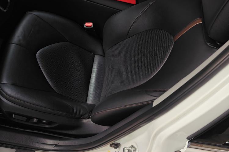 Used Toyota Camry 2018 2.5G Luxury Edition
