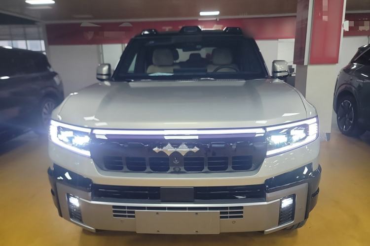 Used Formula Leopard Leopard 8 2025 Smart & Brave Flagship Edition 7 Seats
