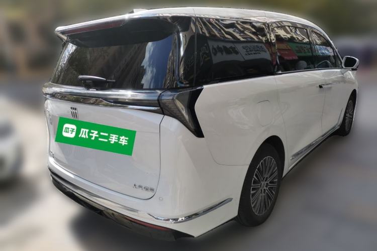 Used Buick GL8 New Energy 2024 Lu Zun Deluxe Edition 7-Seater
