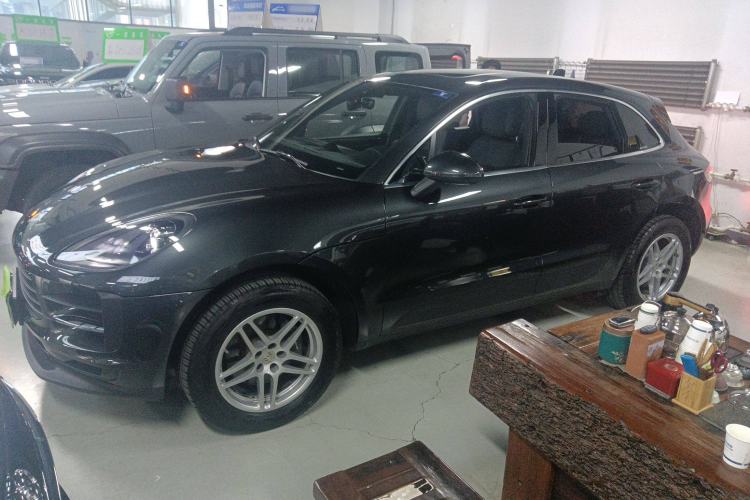 Used Porsche Macan 2021 Macan 2.0T