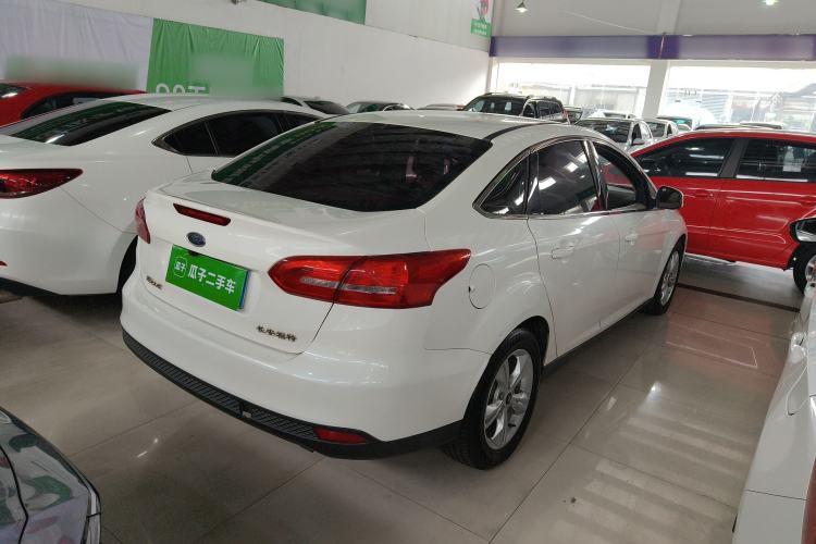 Used Ford Focus 2015 Sedan 1.6L Automatic Comfort Model