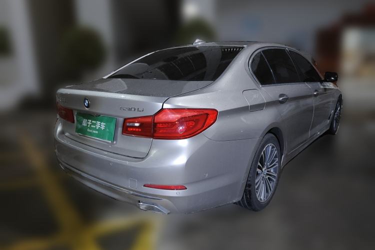 Used BMW 5 Series 2018 Facelifted 530Li Luxury Edition Premium Package
