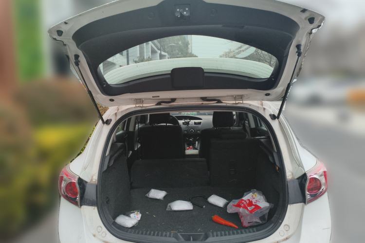 Used Mazda 3 2013 Hatchback 1.6L Automatic Elite Model
