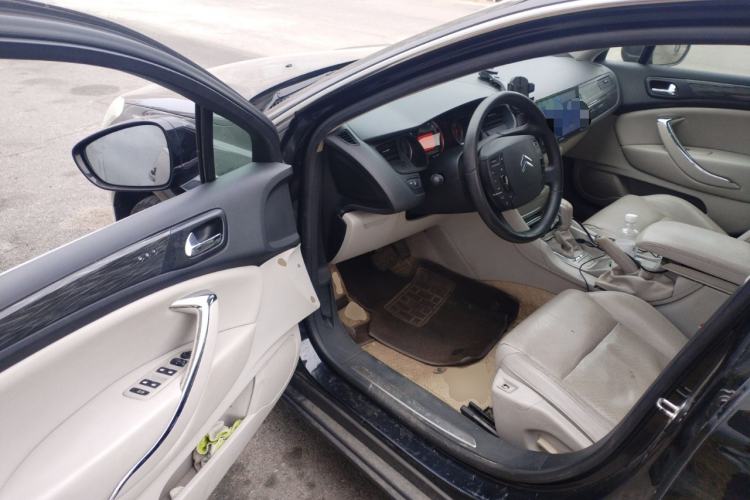 Used Citroen C5 2010 2.3L Automatic Luxury Edition Driver Seat