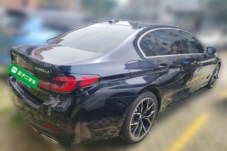 Used BMW 5 Series 2022 Revised Version 3 530Li Luxury Edition M Sport Package Rear Right 45 Deg