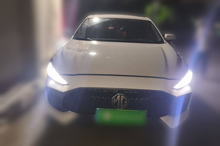 Used MG 5 2023 180 DVVT CVT Luxury Edition
