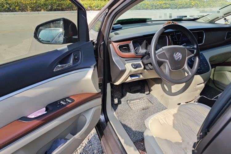 Used Buick GL8 2014 2.4L CT Luxury Business Comfort Edition
