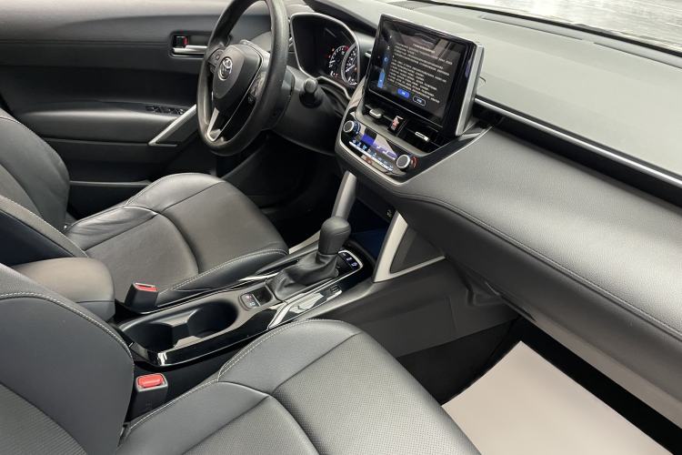 Used Toyota FRONTLANDER 2022 2.0L CVT Luxury PLUS Edition
