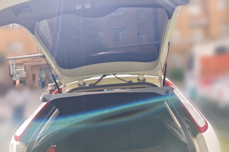 Used Ford Focus 2013 Hatchback Classic 1.8L Manual Base Model Trunk