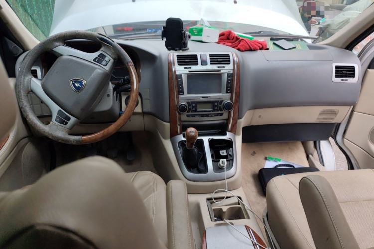 Used Jinbei Grace 2010 2.7L 3rd Generation Yu Ling Luxury Version Long Wheelbase 9-Seater Equipped with 2TR Engine