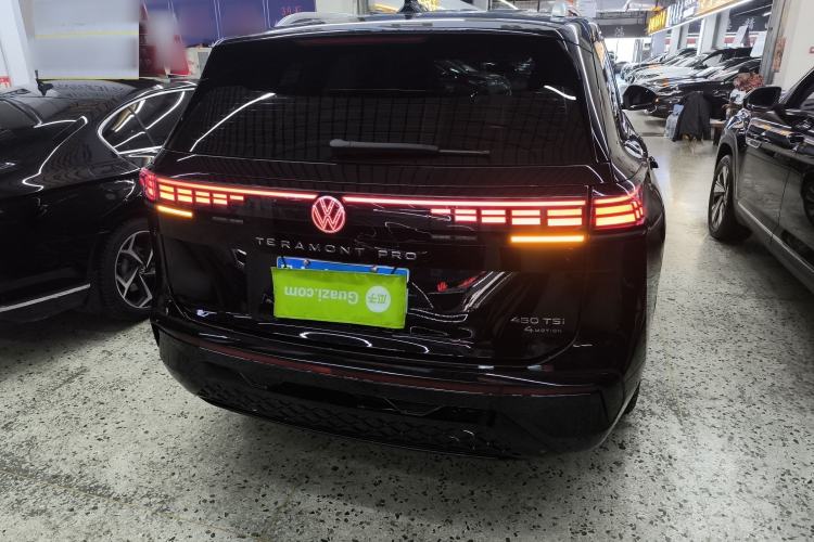 Used Volkswagen Teramont 2025 Tiguan Pro 450TSI 4Motion Crosswind Edition
