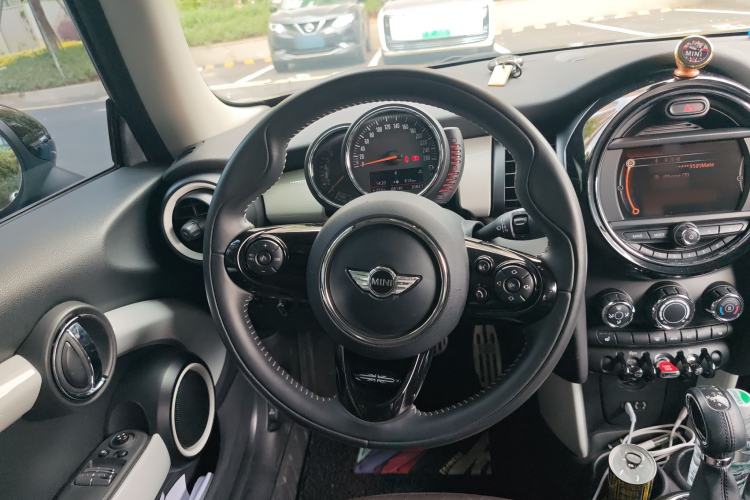 Used MINI 2016 1.5T COOPER Performance Edition
