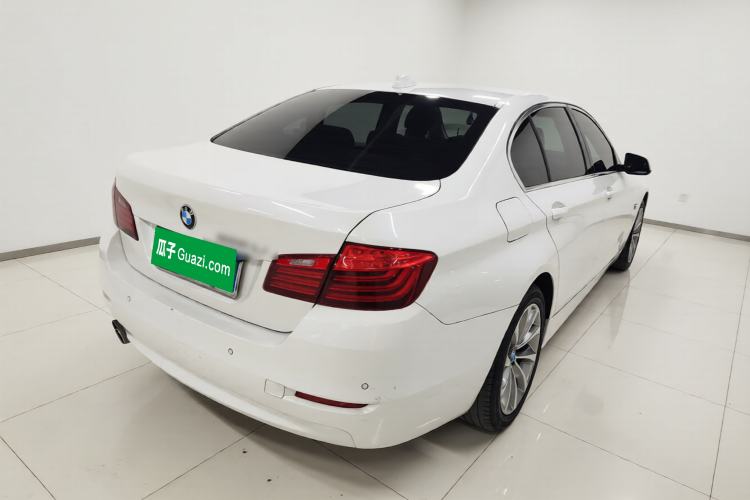 Used BMW 5 Series 2014 528Li Leading Model
