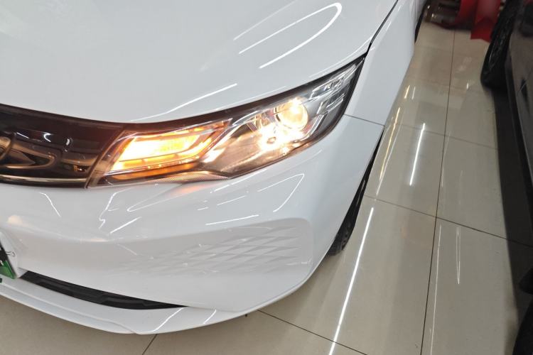 Used Geely Auto Emgrand New Energy 2022 EV Pro Ride-Hailing Version Lithium Iron Phosphate
