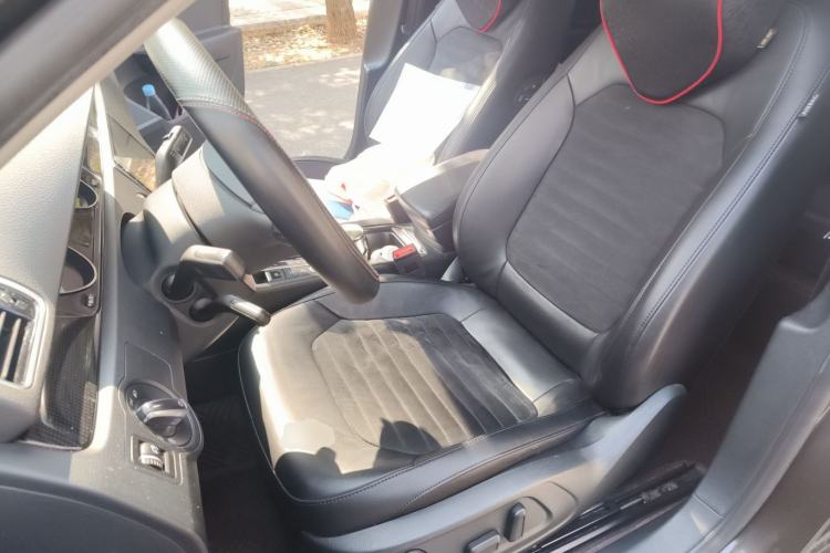 Used Volkswagen Magotan 2015 Revised Version 2.0 TSI Luxury Edition
