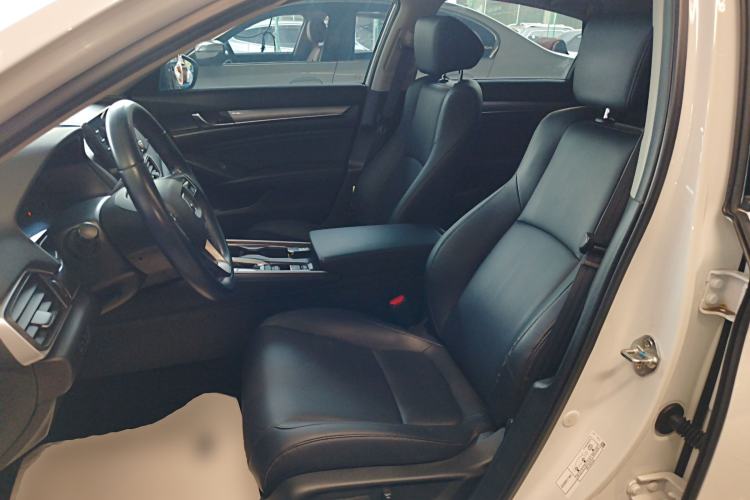 Used Honda Accord 2018 260TURBO Elite Edition China VI Left Front Seat