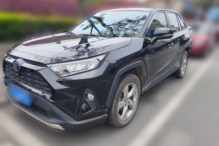 Used Toyota RAV4 2022 2.0L CVT Two-Wheel Drive Fashion Plus Edition