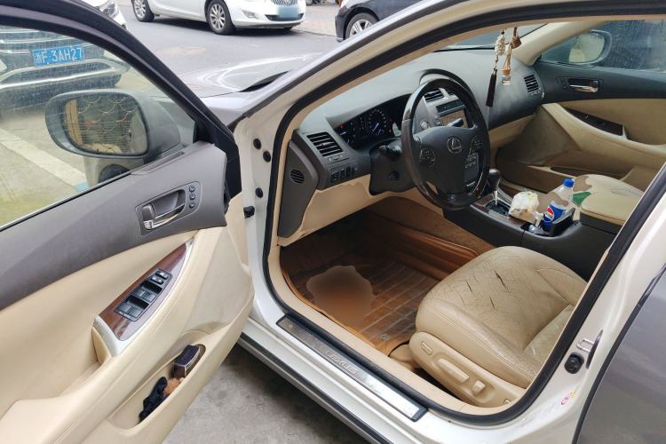 Used Lexus ES 2010 240 Luxury Edition
