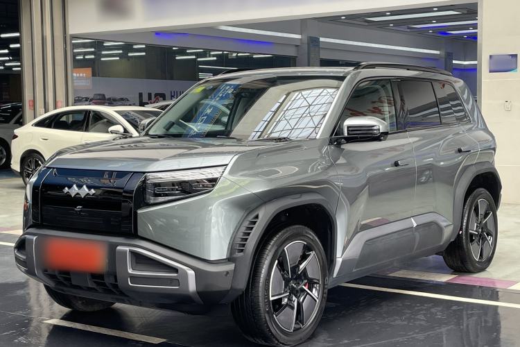 Used Formula Leopard Titanium 3 2025 501KM All-Wheel Drive Intelligent Driving Ultra Version