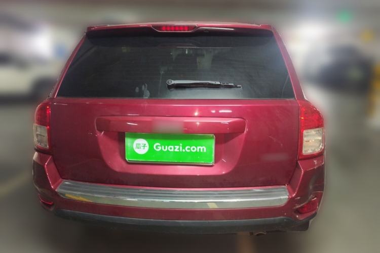 Used Jeep Compass 2013 2.4L Four-wheel Drive Black Edition with Navigation Rear