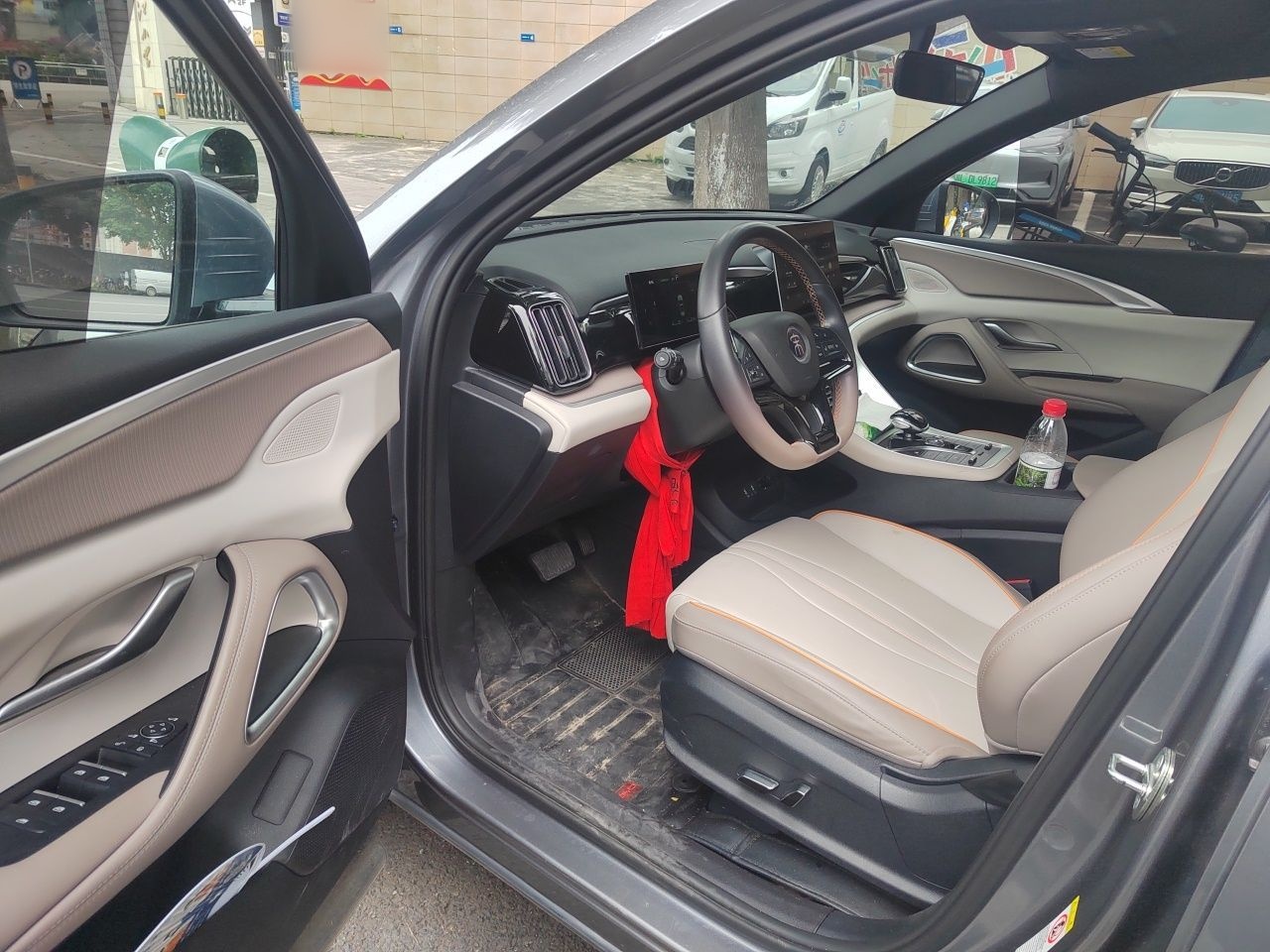 BYD Song Pro New Energy 2023 Champion Edition DM-i 71KM Leading Model — снимка 16